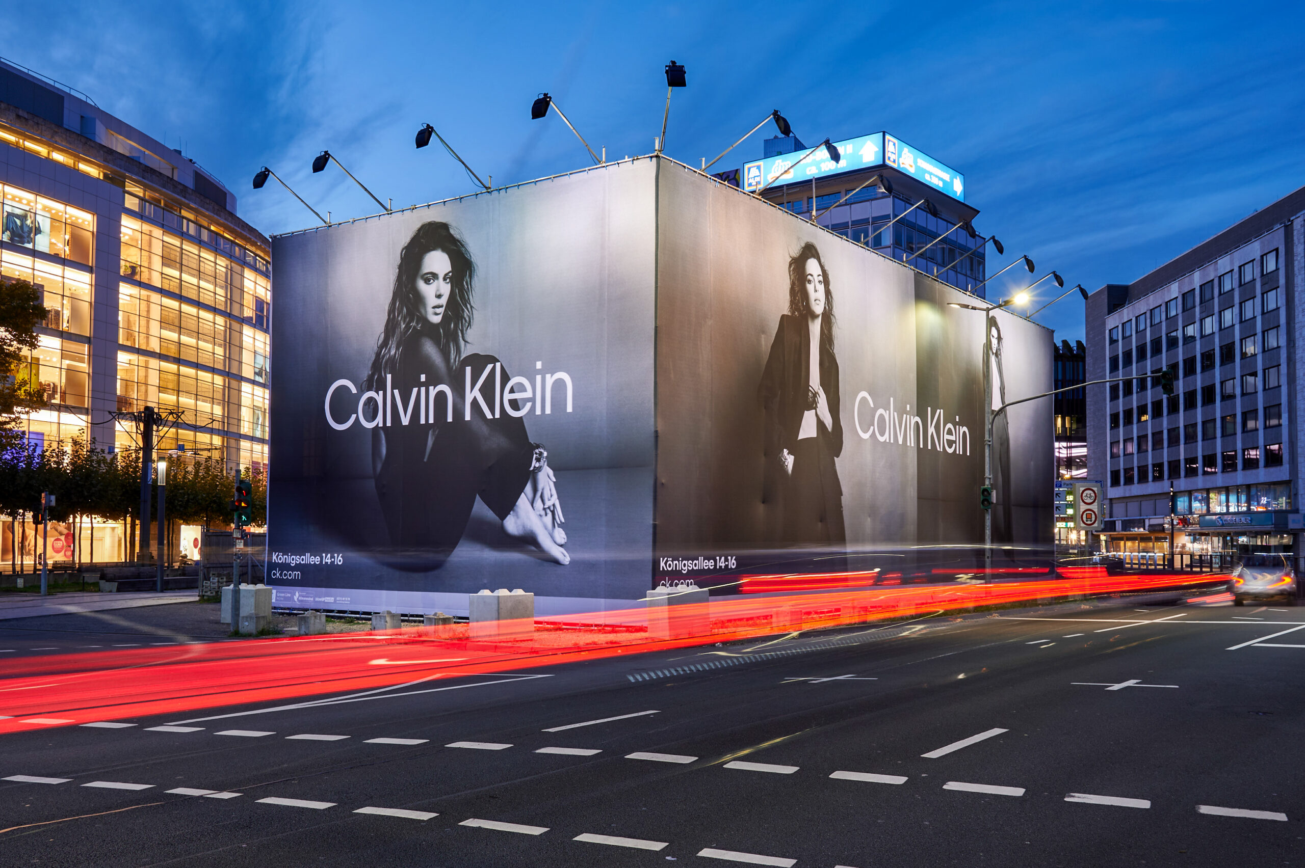 Riesenposter für Calvin Klein